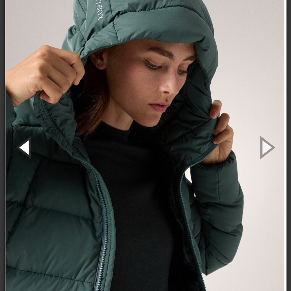 Arc'teryx Women's Green Hooded Jacket